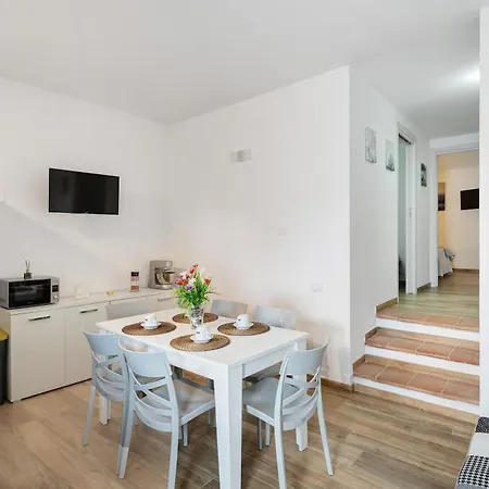 Borgo San Martino Apartament
